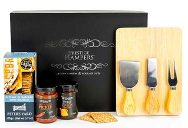 Send cheese hampers