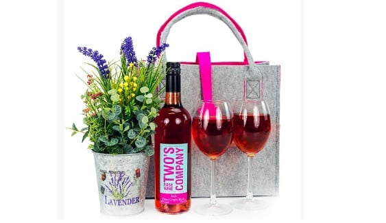 Send hampers just because