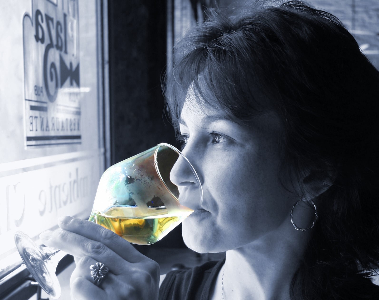 Why do ladies love white wine?