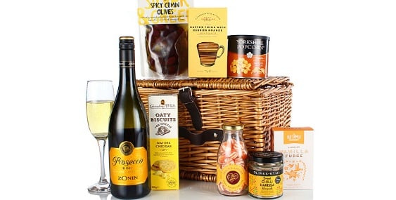 Gift hampers to suit any recipiient