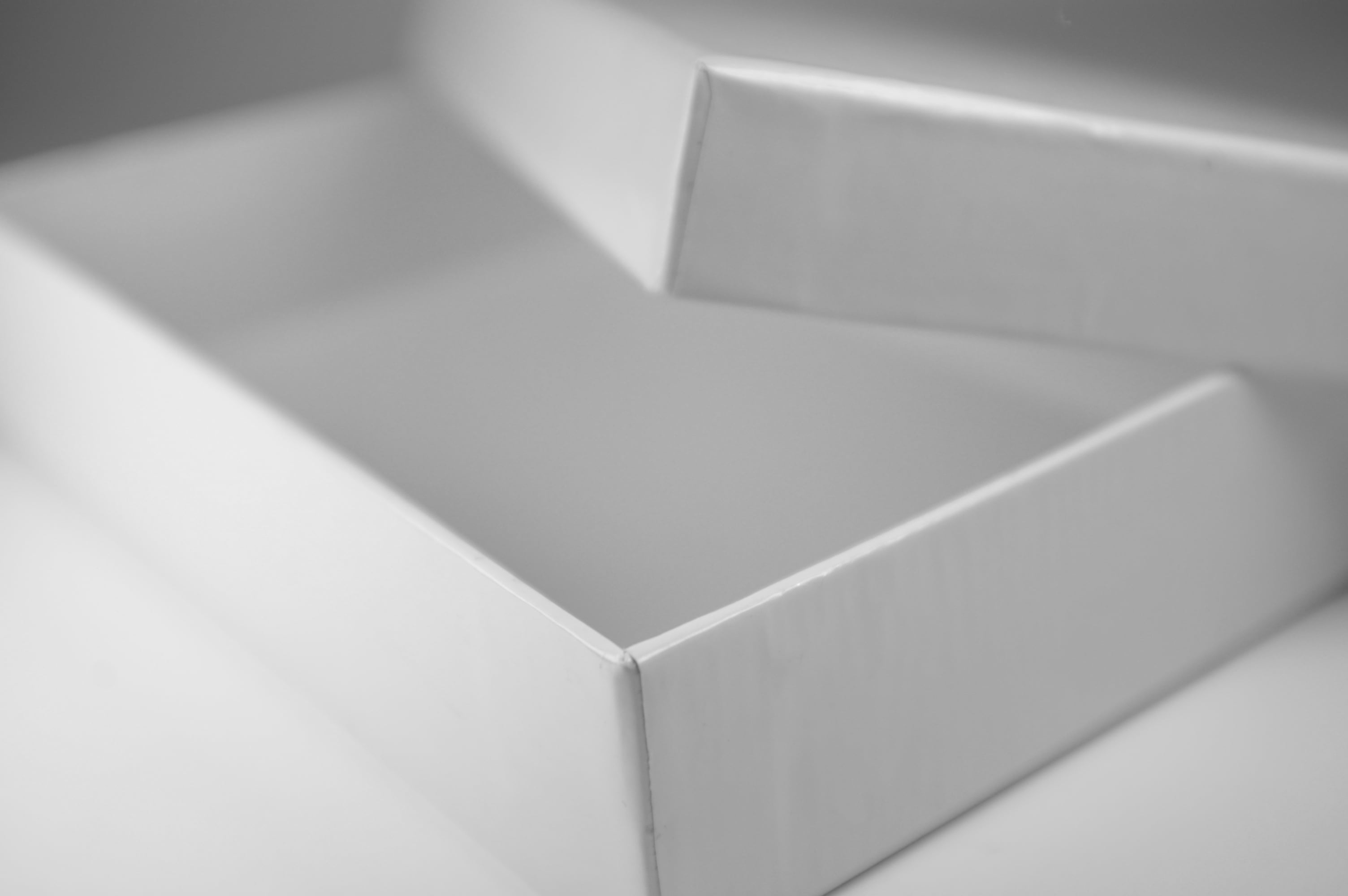 Alternative containers for gift hampers