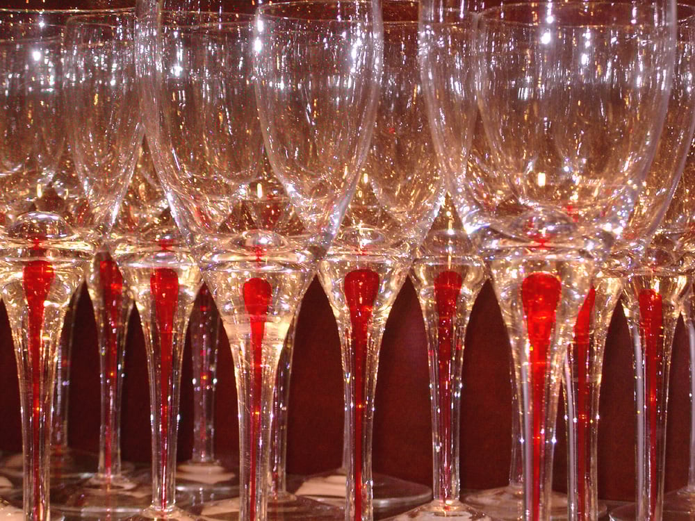 Uses for old wine glasses