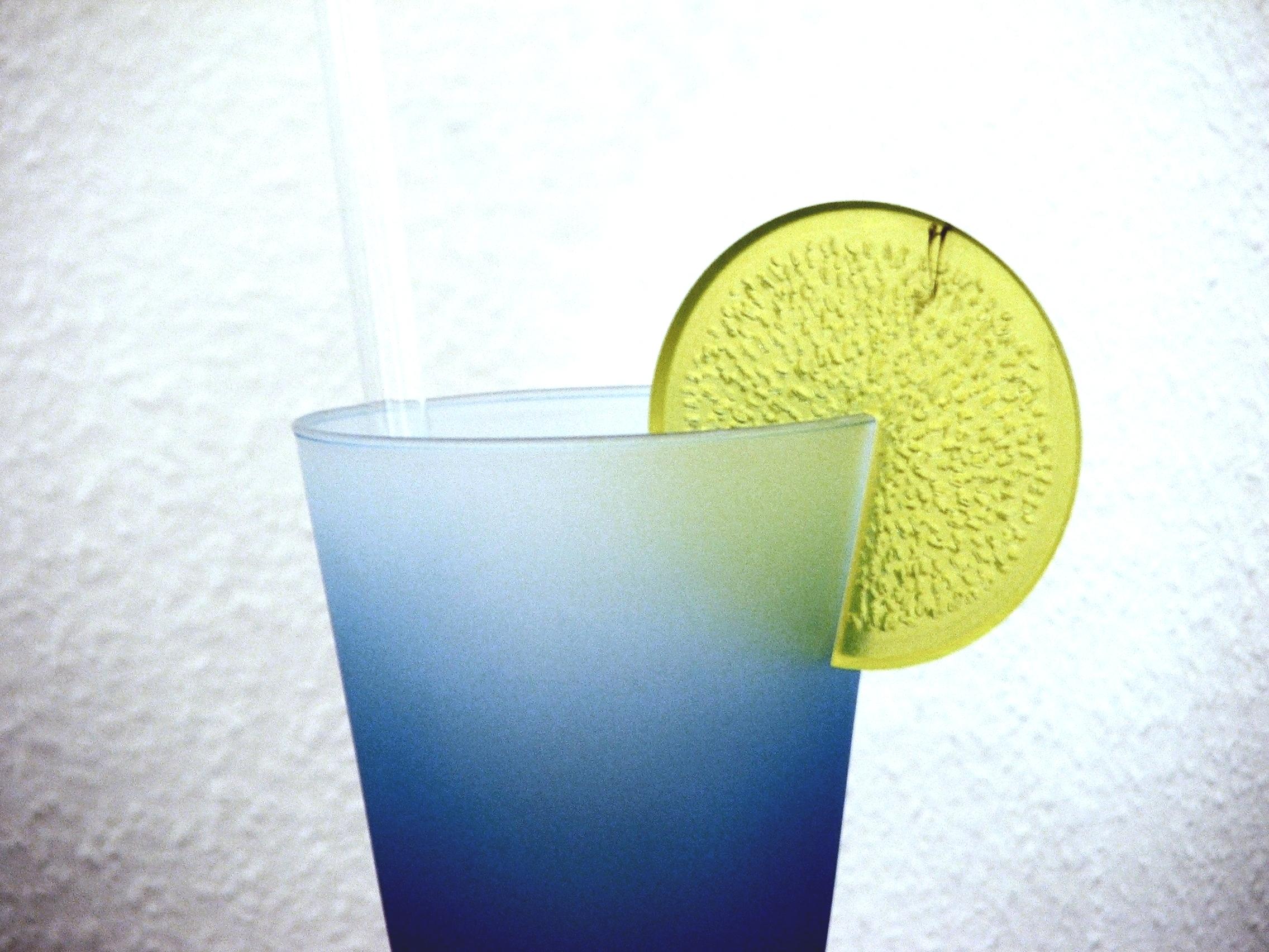 How to decorate your cocktails