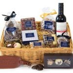 Gift hamper etiquette