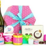 Anniversary gift hampers