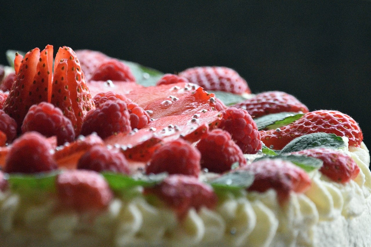 Strawberry cake